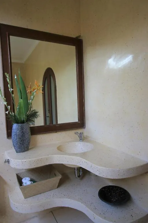Villa Nusa Legian - 2Bed 2Bath & Pool Seminyak   Seminyak (Bali)